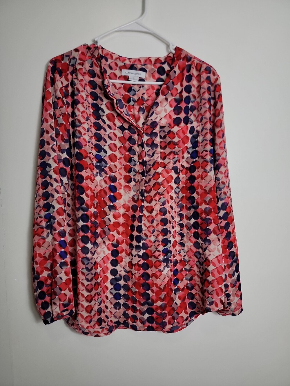 Liz Claiborne Women's Pink Red Blue White Geometric Pattern 1/2 Button Up Top, L